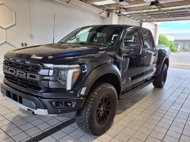 Used 2025 Blue Metallic Ford Raptor image 33