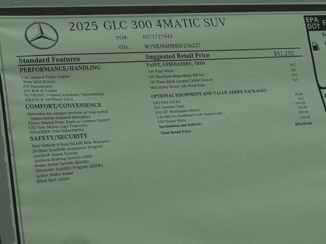 New 2025 Polar White Mercedes-Benz GLC 300 image 22