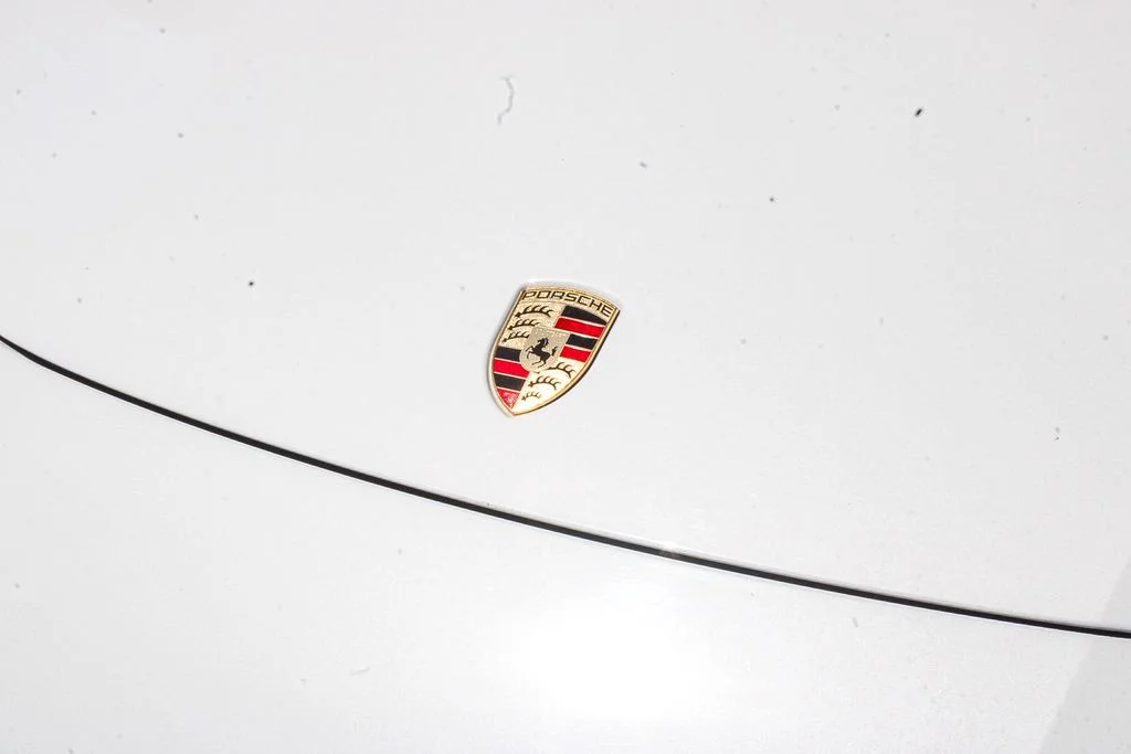 Used 2018  Porsche 4 image 5