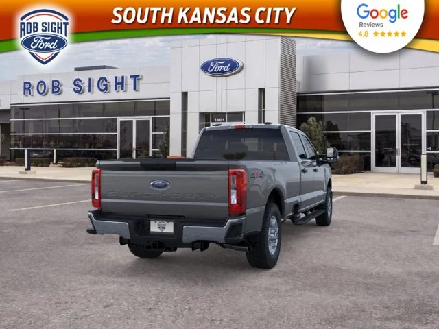 2026 Ford F-350 Super Duty XLT - Photo 8