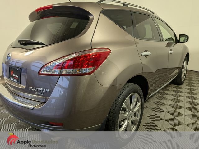 Used 2013 Brown Nissan LE image 5
