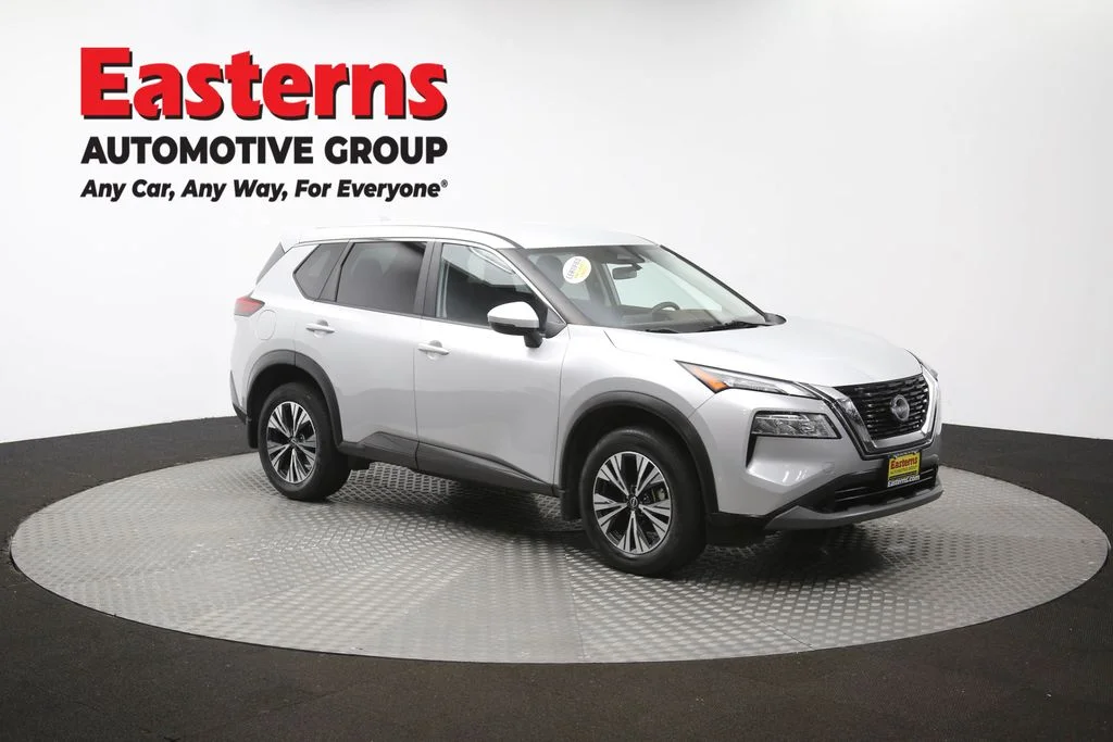 Used 2023 Silver Nissan SV image 45