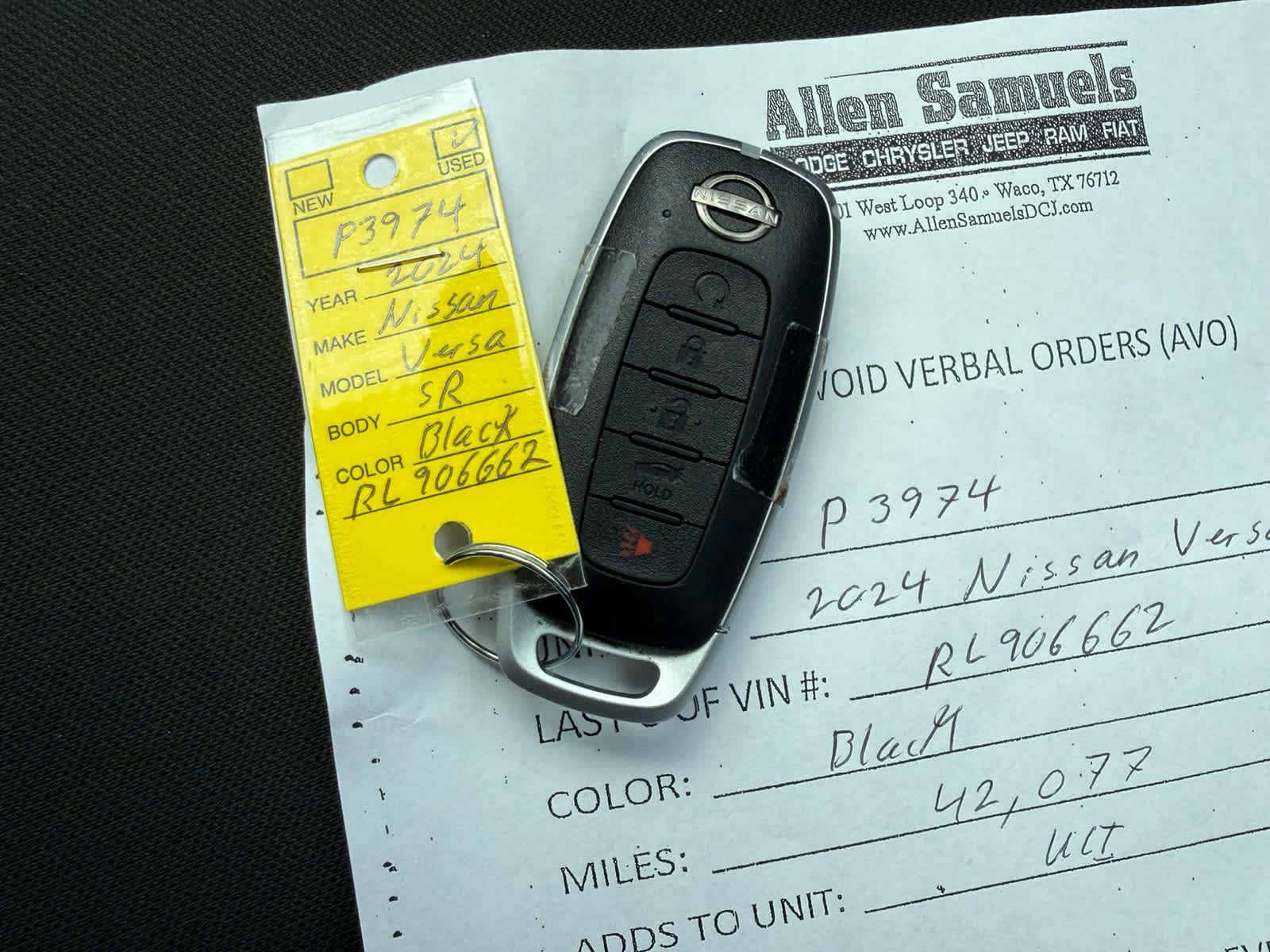 Used 2024 Super Black Nissan SR image 6
