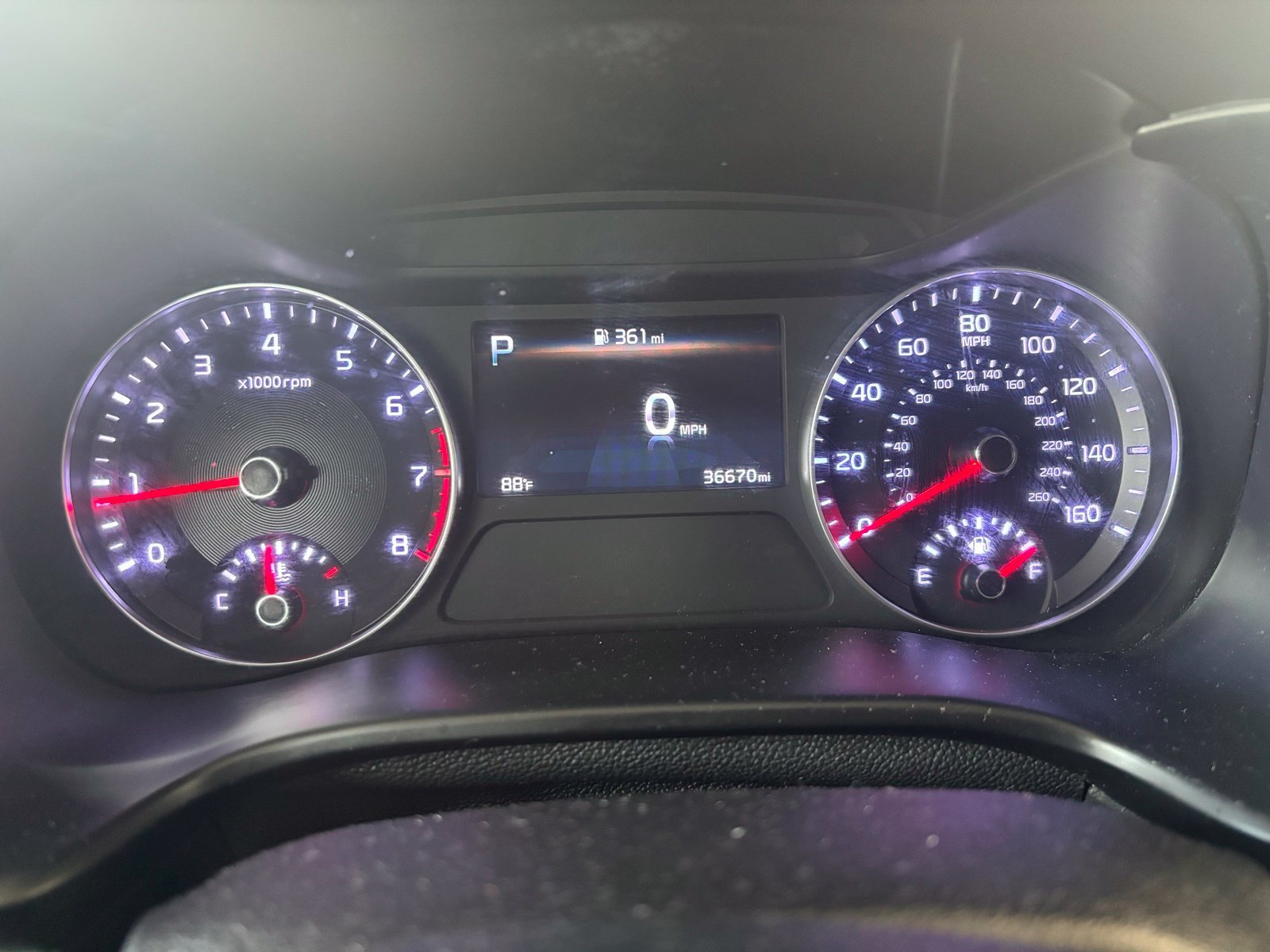 Used 2023 Gray Kia LXS image 10