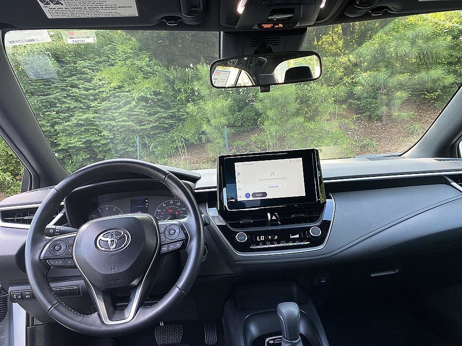 Certified Used 2025 Ice Cap Toyota SE image 21