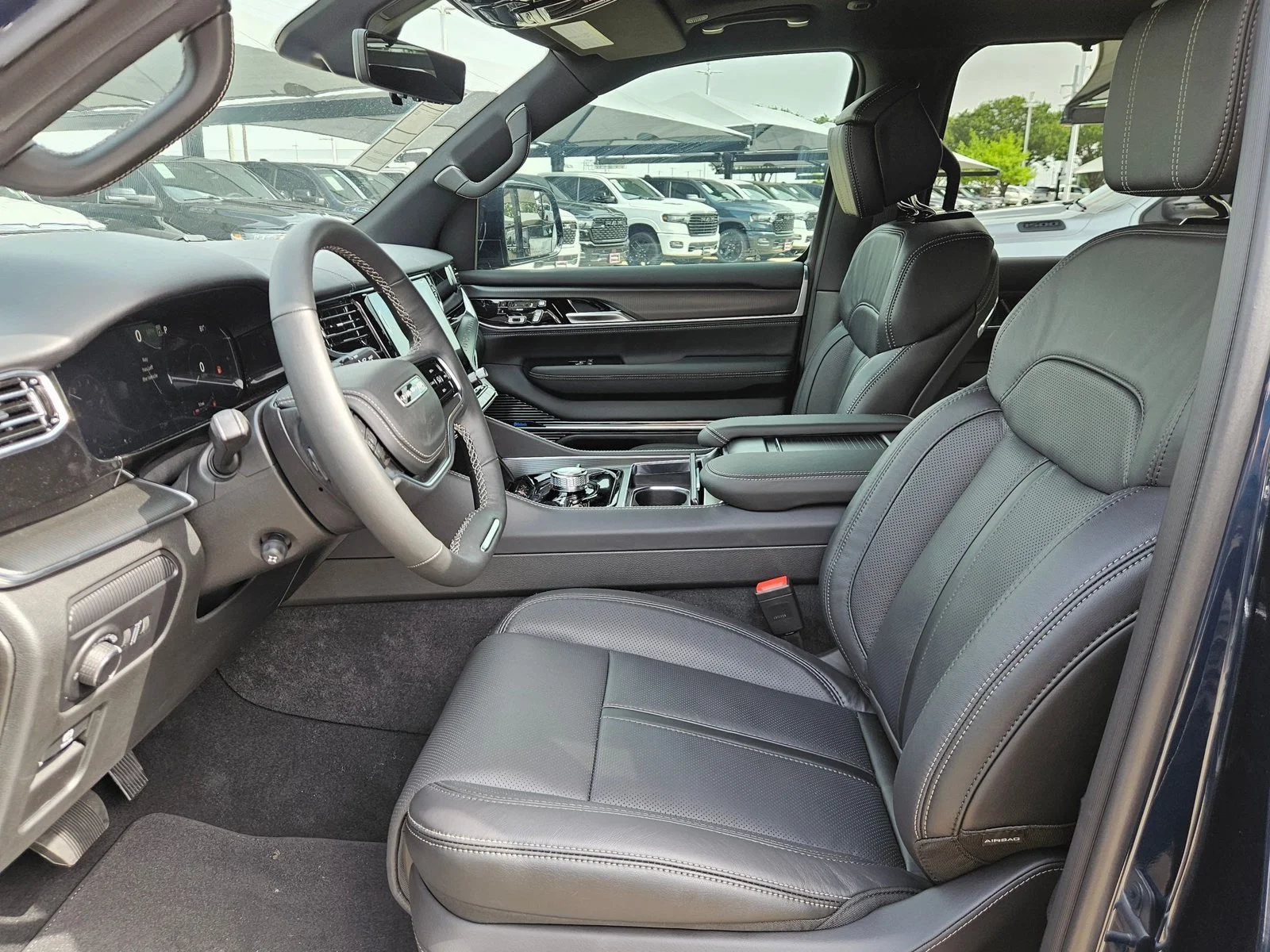 New 2026 Fathom Blue Pearlcoat Jeep Summit Obsidian image 4
