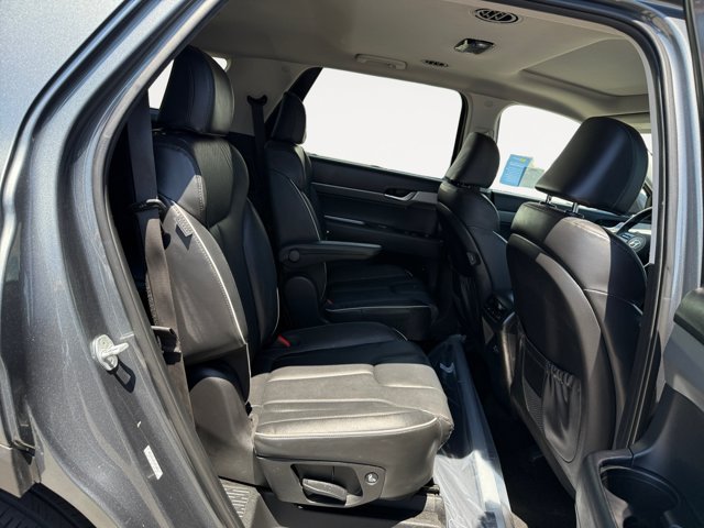 Used 2023 Graphite Hyundai XRT image 18