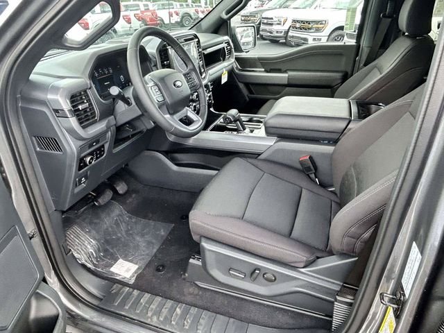 New 2026 Carbonized Gray Metallic Ford XLT image 8