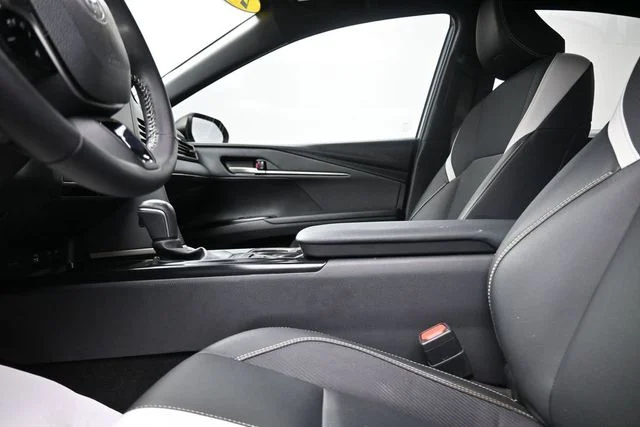 Used 2025 Silver Toyota SE image 16