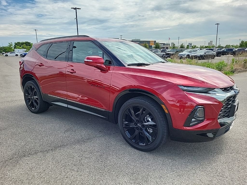 Used 2022 Red Chevrolet RS image 7