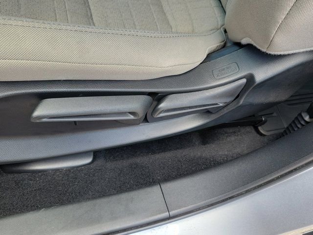 Used 2025 Lunar Silver Metallic Honda LX image 22