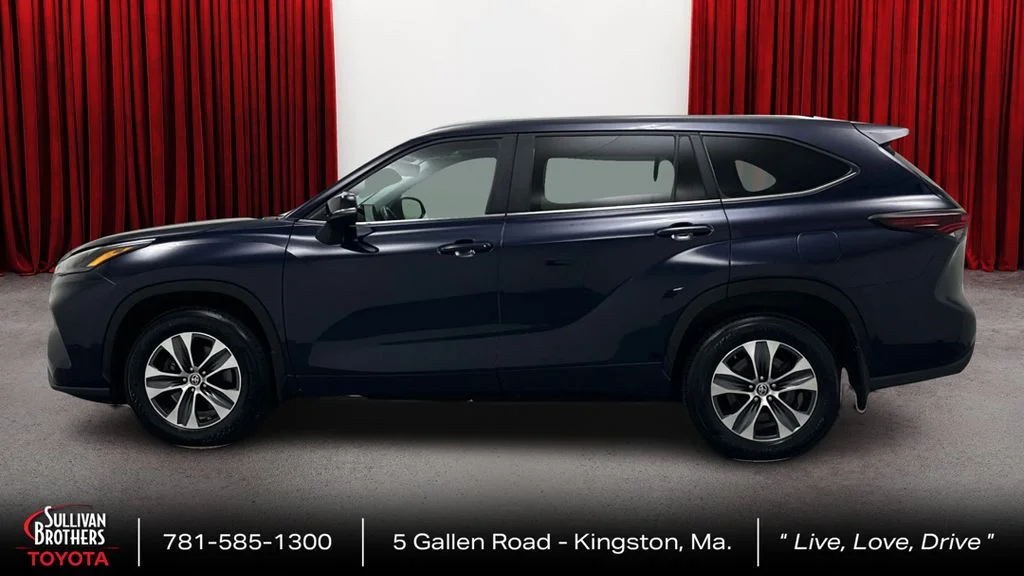 Used 2024 Blue Toyota XLE image 8
