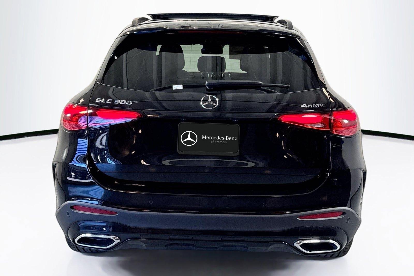New 2026 Black Mercedes-Benz GLC 300 image 6