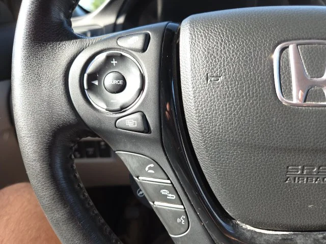 Used 2017  Honda RTL-E image 29