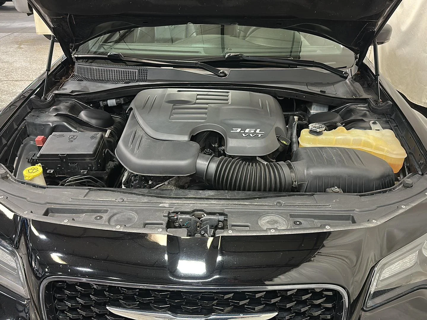 Used 2017 Gloss Black Chrysler 300S image 14