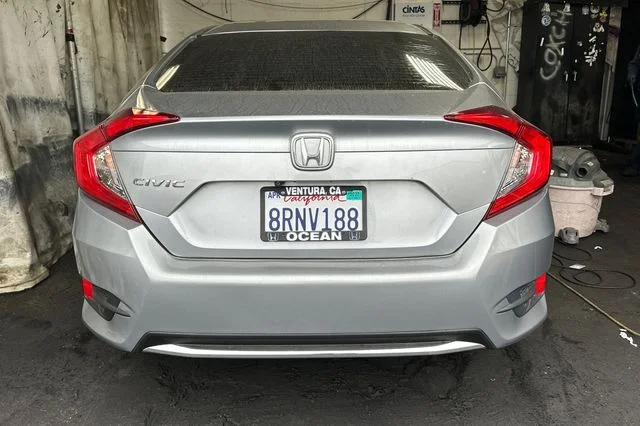 Certified Used 2020 Lunar Silver Metallic Honda LX image 6