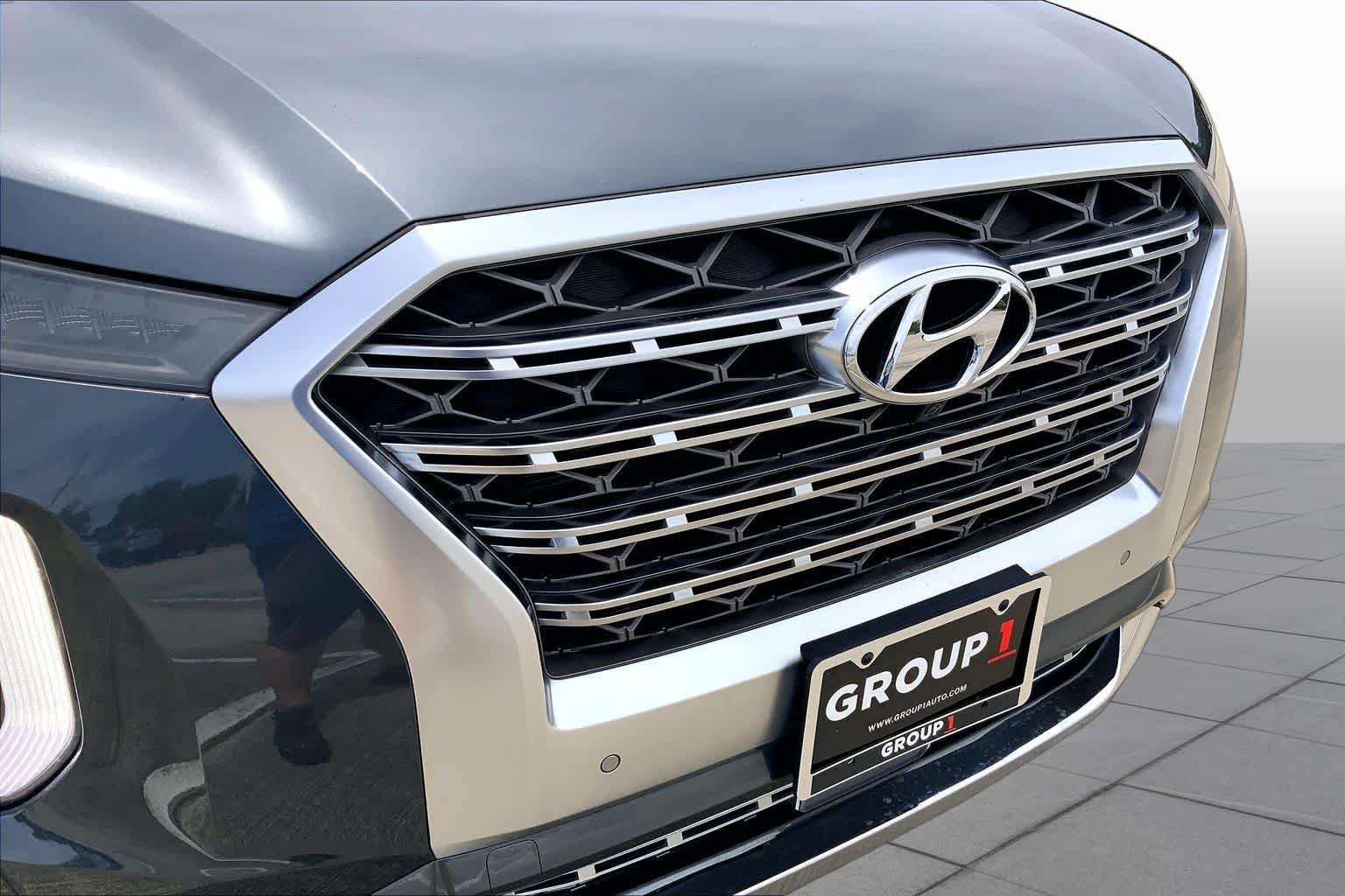 Used 2020 Steel Graphite Hyundai Limited image 29