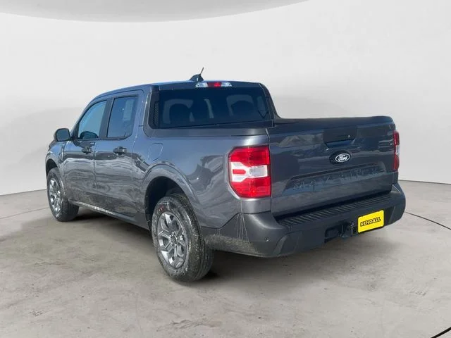 New 2026 Gray Metallic Ford XLT image 3