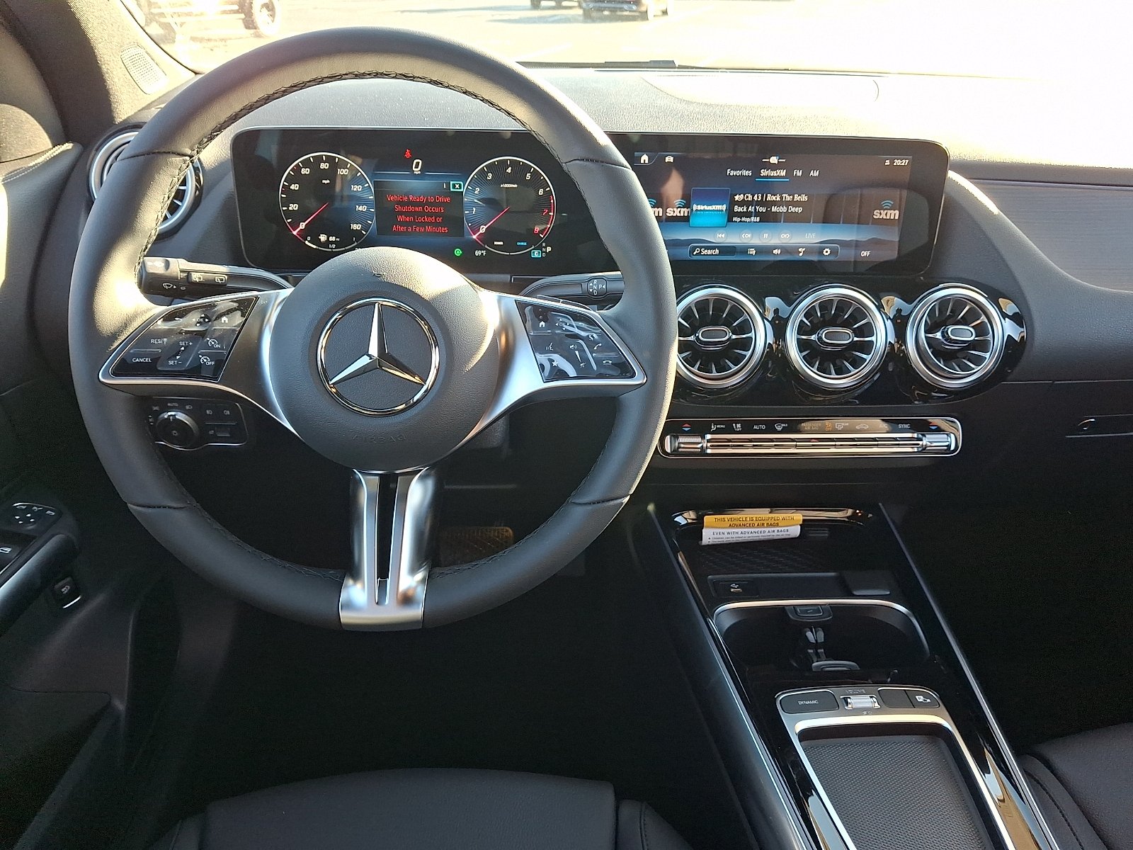 New 2026 Polar White Mercedes-Benz GLA 250 image 9