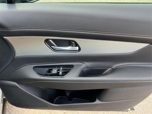 2025 Nissan Murano SL - Photo 17