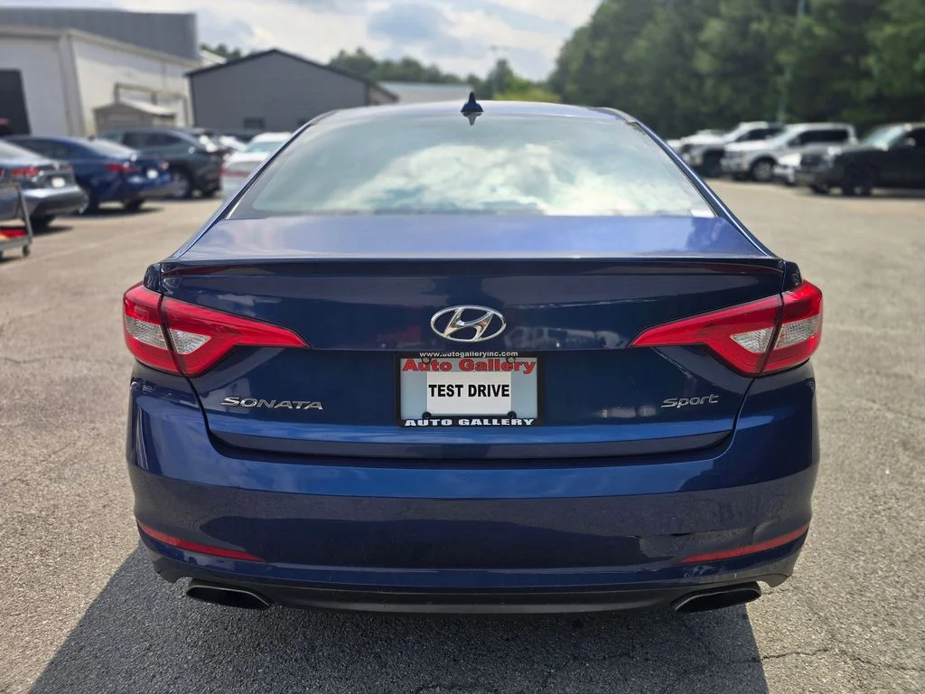 Used 2017 Blue Hyundai Sport image 6