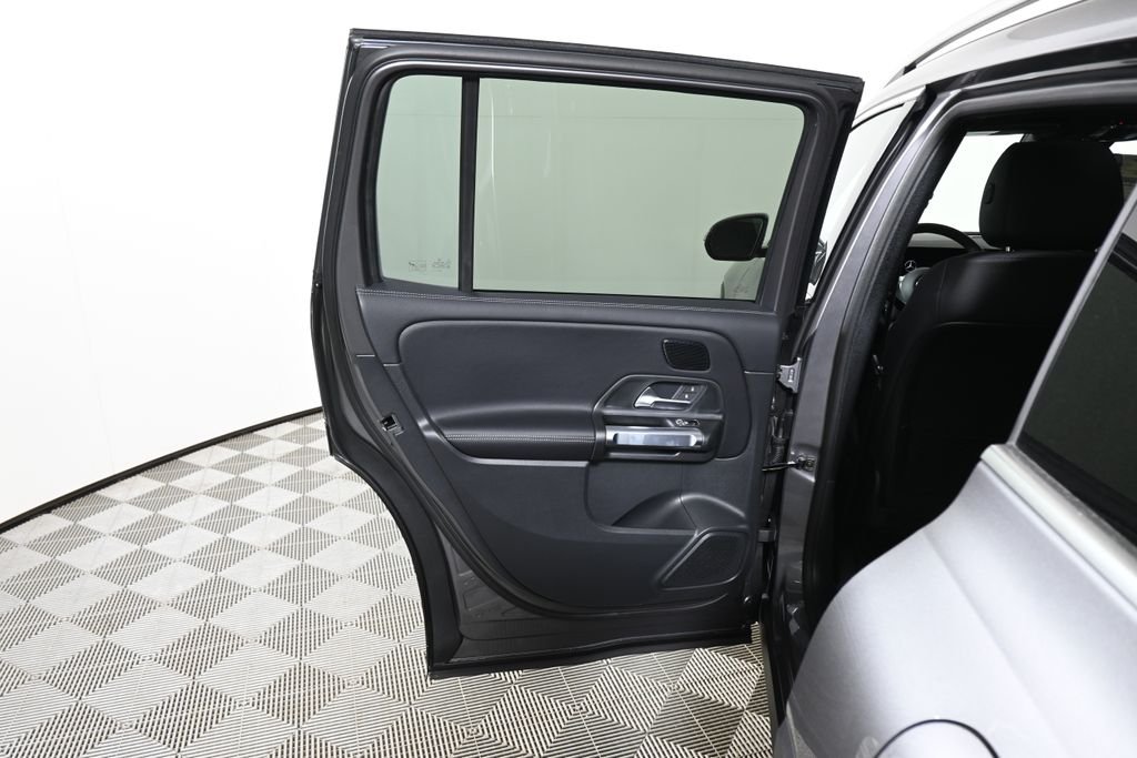 2026 Mercedes-Benz GLB GLB 250 - Photo 32