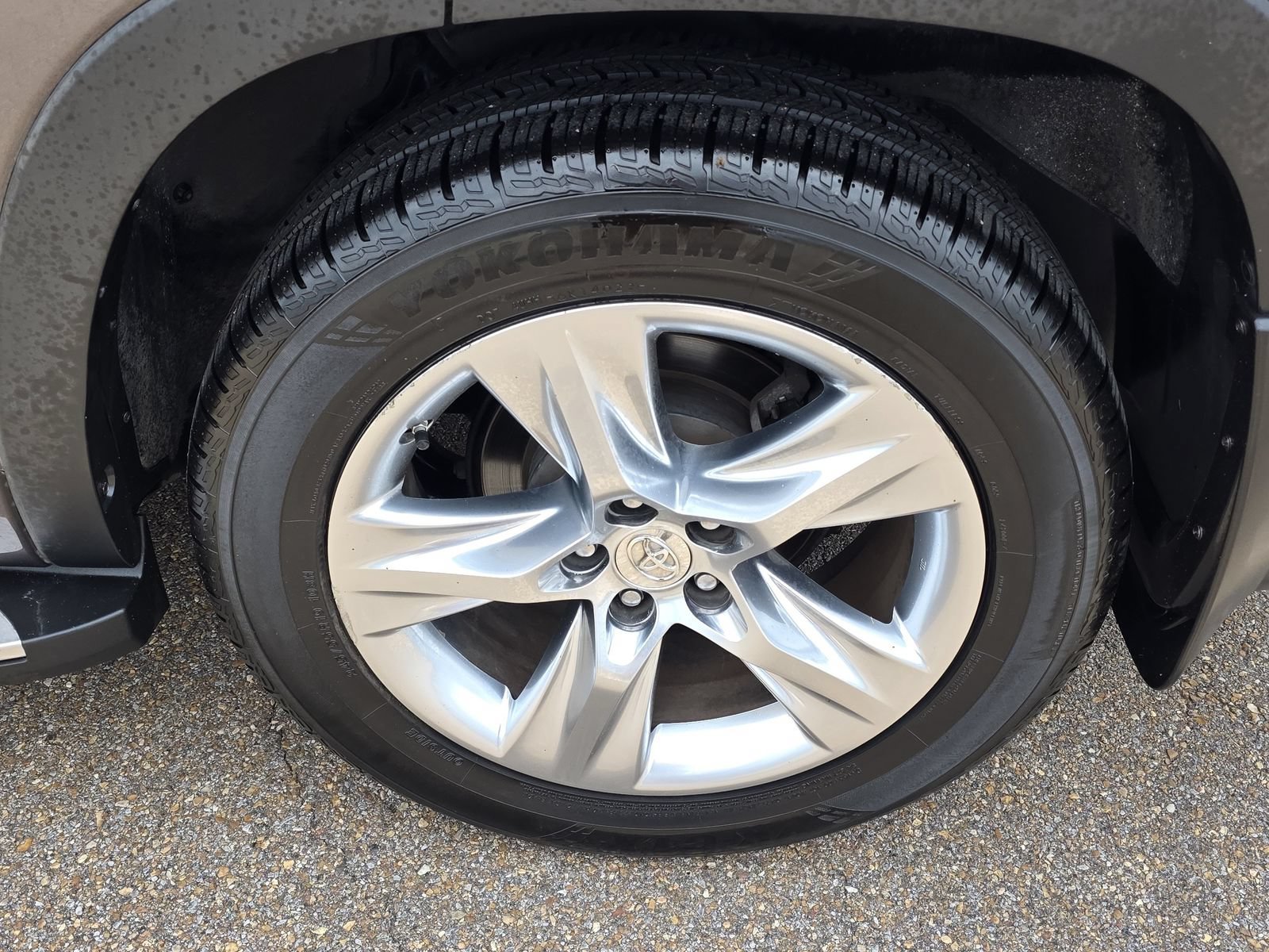 Used 2015 Gray Toyota Limited V6 image 27