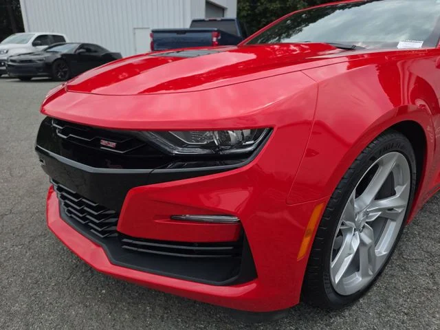 Used 2019 Red Chevrolet SS image 33