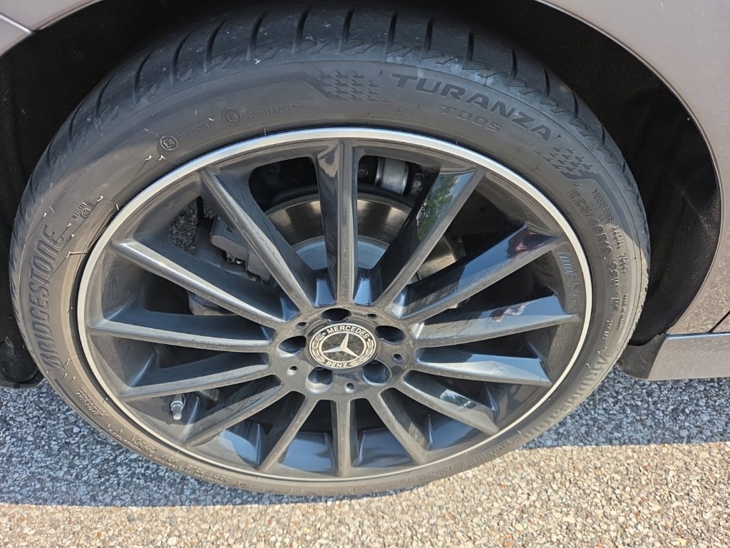 Certified Used 2022  Mercedes-Benz CLA 250 image 10