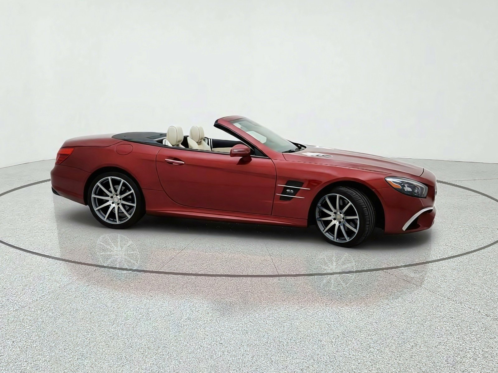 Used 2017 designo Cardinal Red Metallic Mercedes-Benz SL 450 image 6