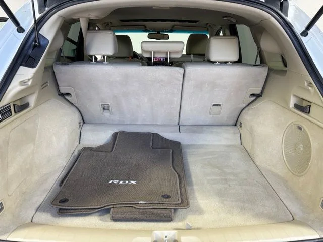 Used 2014  Acura Technology Package image 22