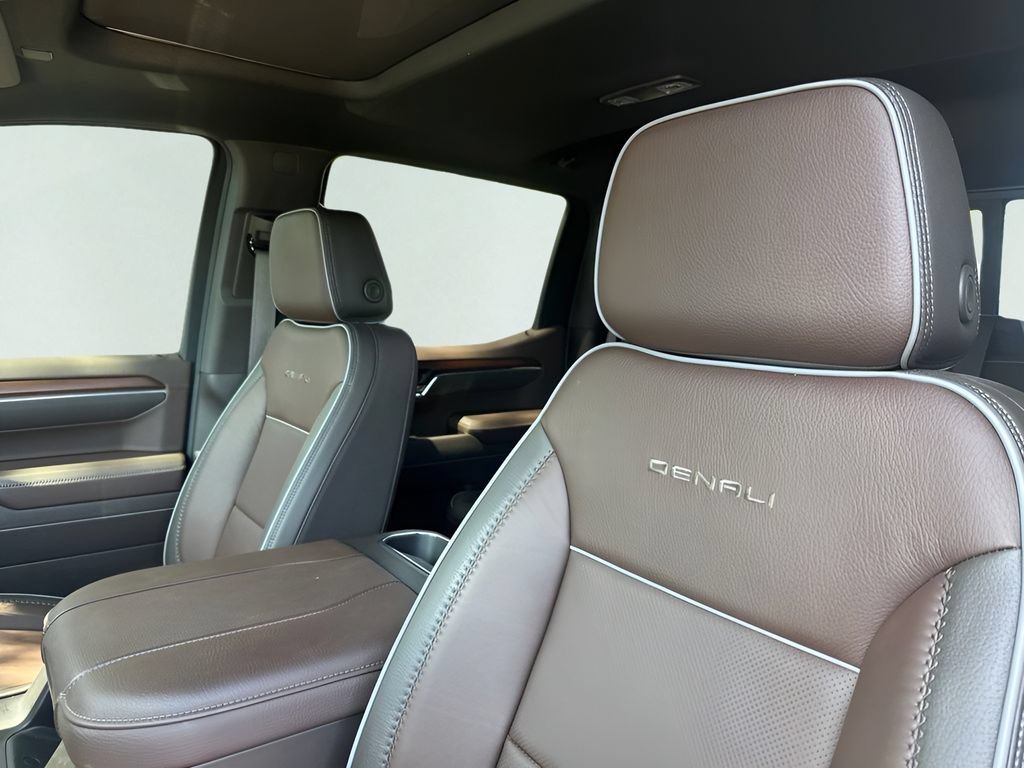 New 2026 Glacier White Tricoat GMC Denali image 10