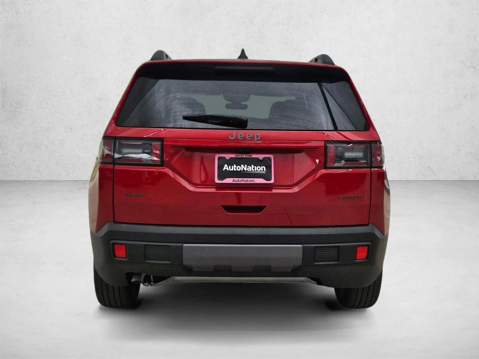 New 2026 Red Hot Pearl-Coat Exterior Paint Jeep Laredo image 8