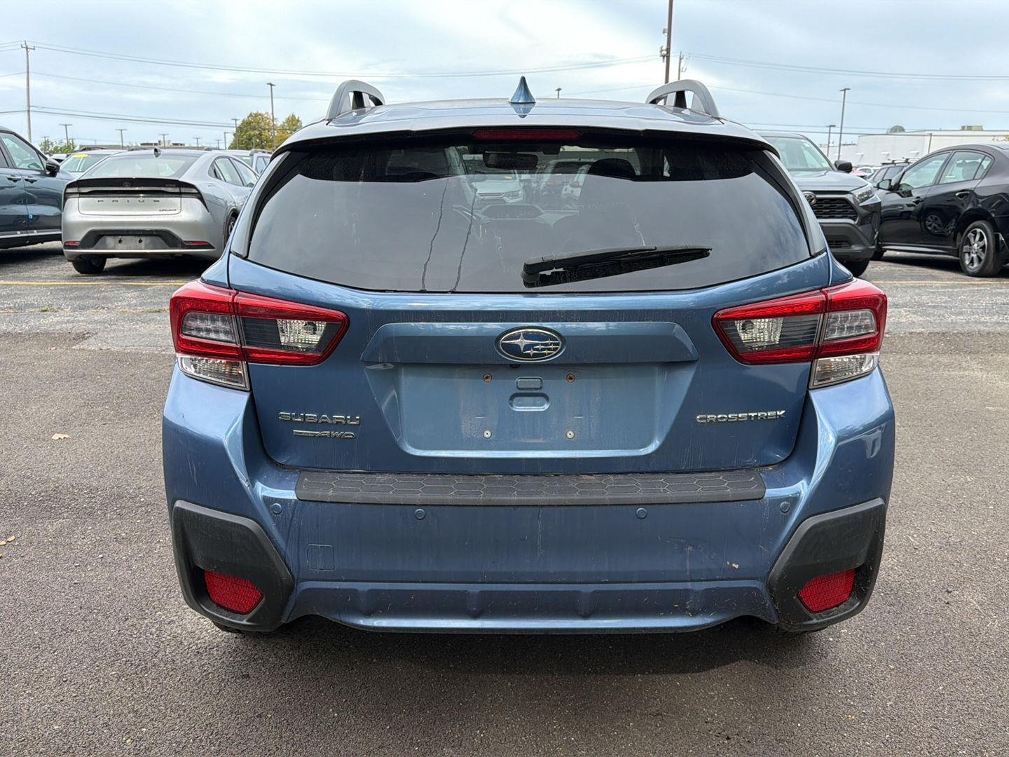 Used 2023 Horizon Blue Pearl Subaru Limited image 9