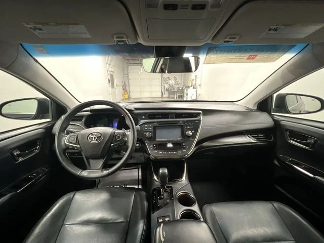 Used 2017 Black Toyota XLE image 20