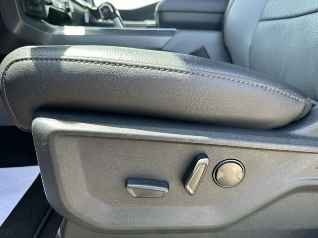 New 2026 Agate Black Metallic Ford Lariat® image 16