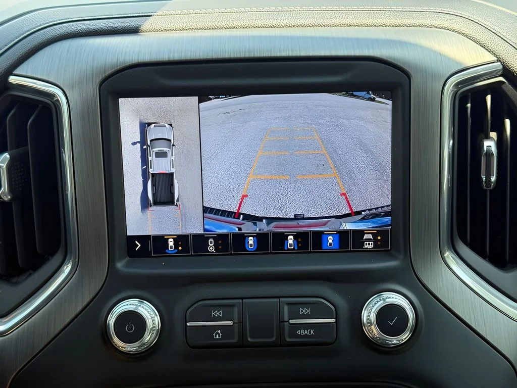 Used 2022 Black GMC Denali image 28