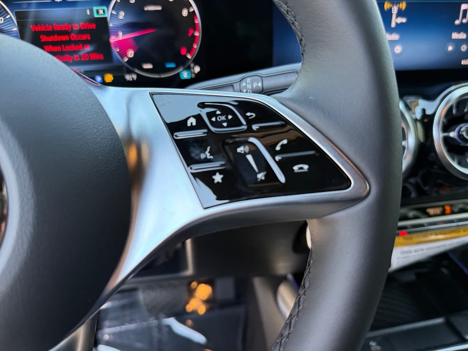 New 2026 Polar White Mercedes-Benz GLA 250 image 22