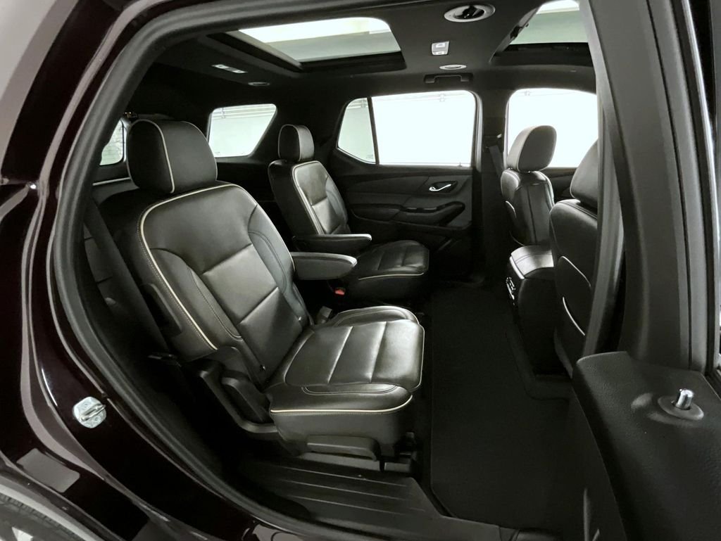 2023 Chevrolet Traverse Premier - Photo 18