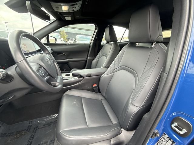 2024 Lexus UX Hybrid 250h - Photo 11