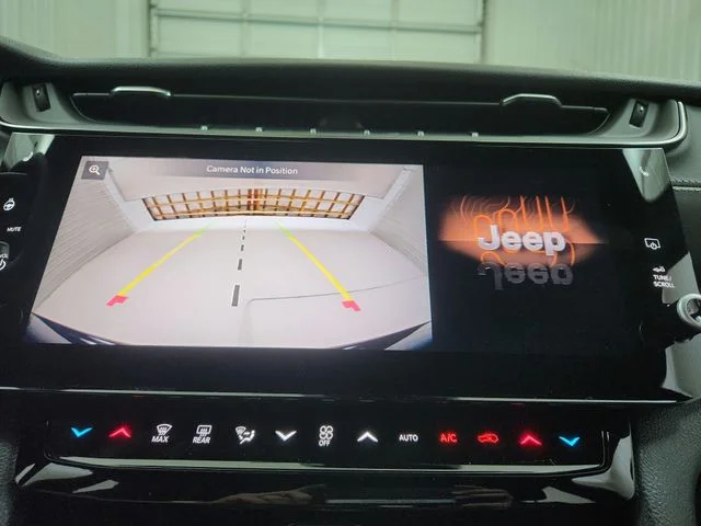 New 2026 Baltic Gray Metallic Clearcoat Jeep Altitude image 32