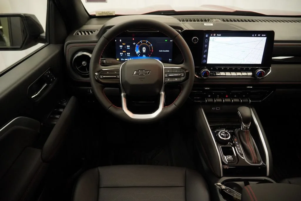 2026 Chevrolet Colorado Z71 - Photo 14