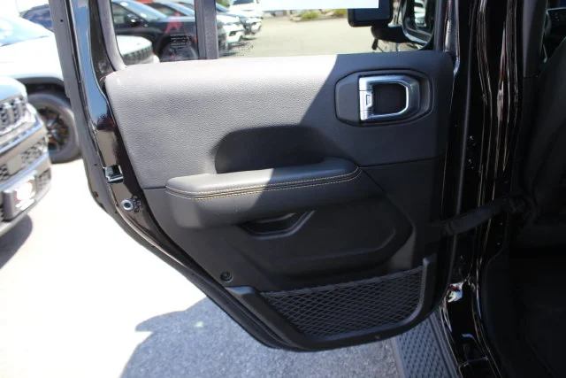 Used 2024 Black Jeep Sport S image 24