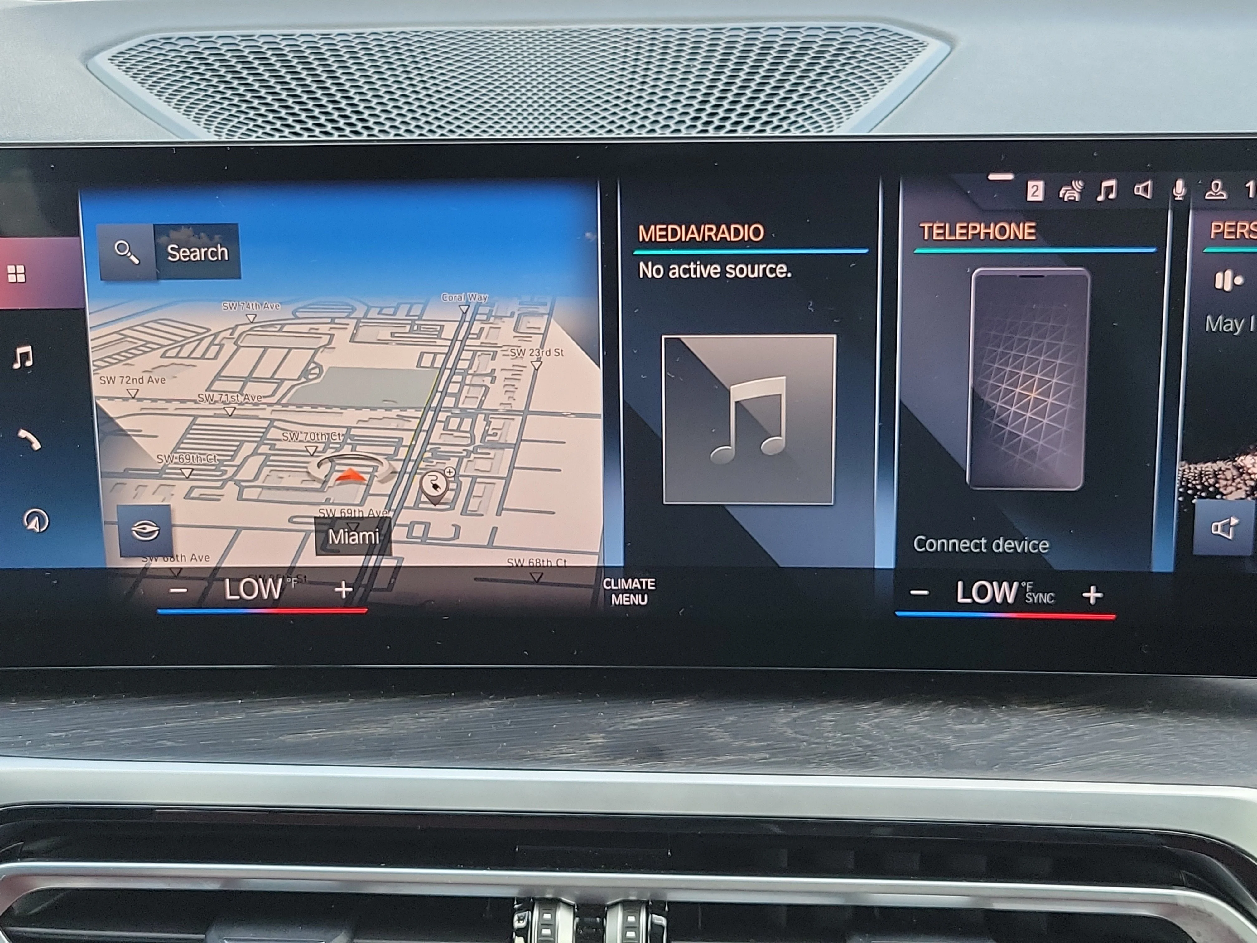 Used 2023 Jet Black BMW 330e xDrive image 14