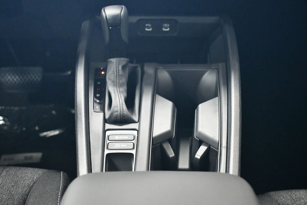 New 2026 Solar Silver Metallic Honda SE image 13