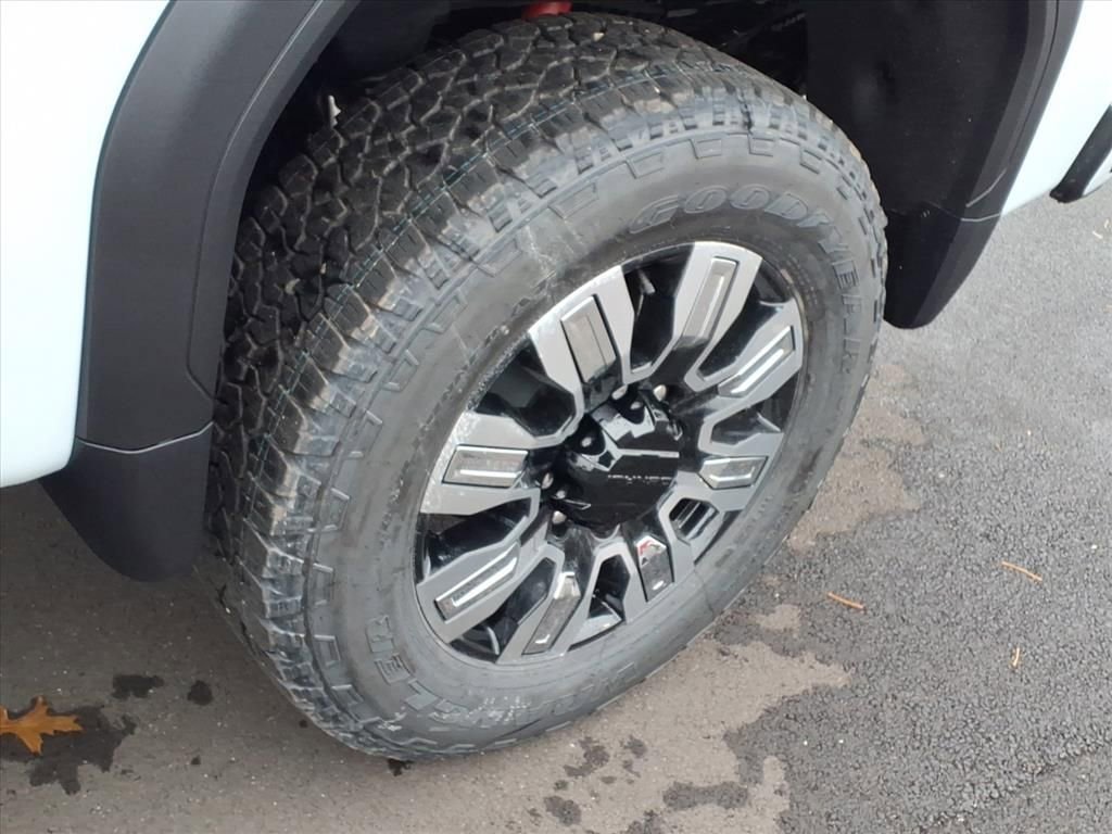 2026 GMC Sierra 3500HD Denali - Photo 20