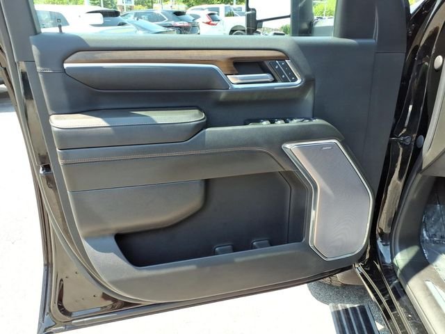 Used 2024 Black Chevrolet High Country image 22