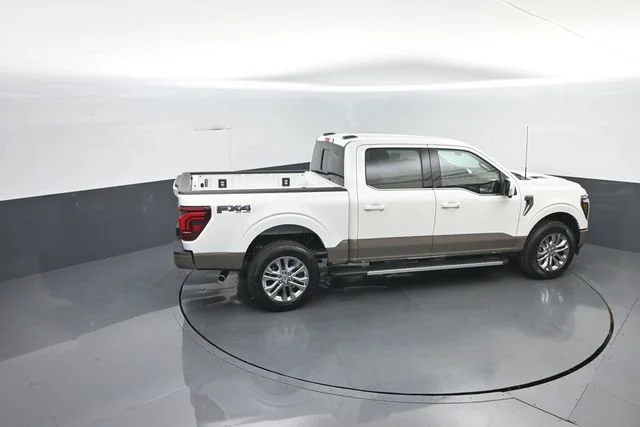 New 2026 Star White Metallic Tri-Coat Ford King Ranch® image 30