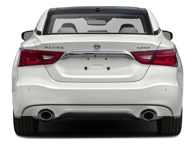 Used 2016 Pearl White Nissan 3.5 Platinum image 8