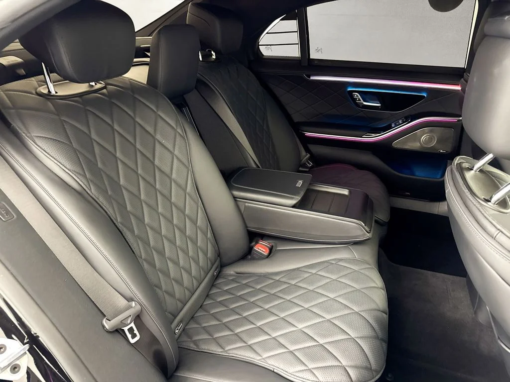 Used 2023 Black Mercedes-Benz S 580 image 28